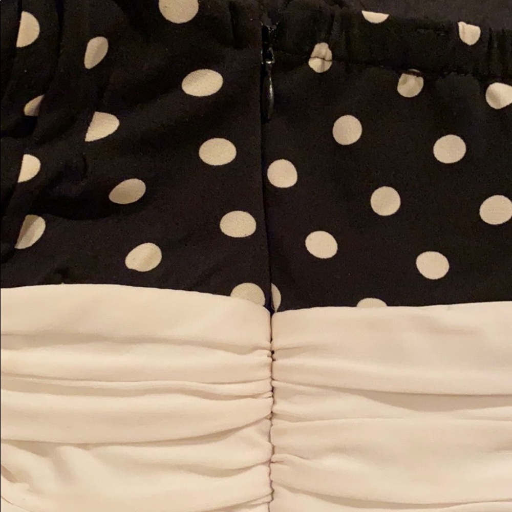 Polka dot halter dress - Picture 14 of 16